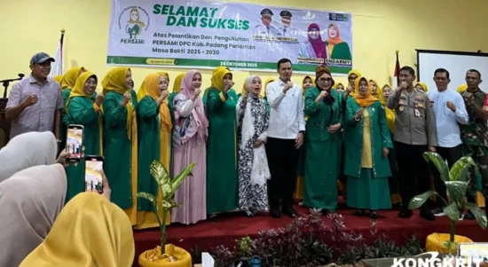 foto-berita-wabup-rahmat-hidayat-kukuhkan-pengurus-persami-padang-pariaman-periode--251025102016